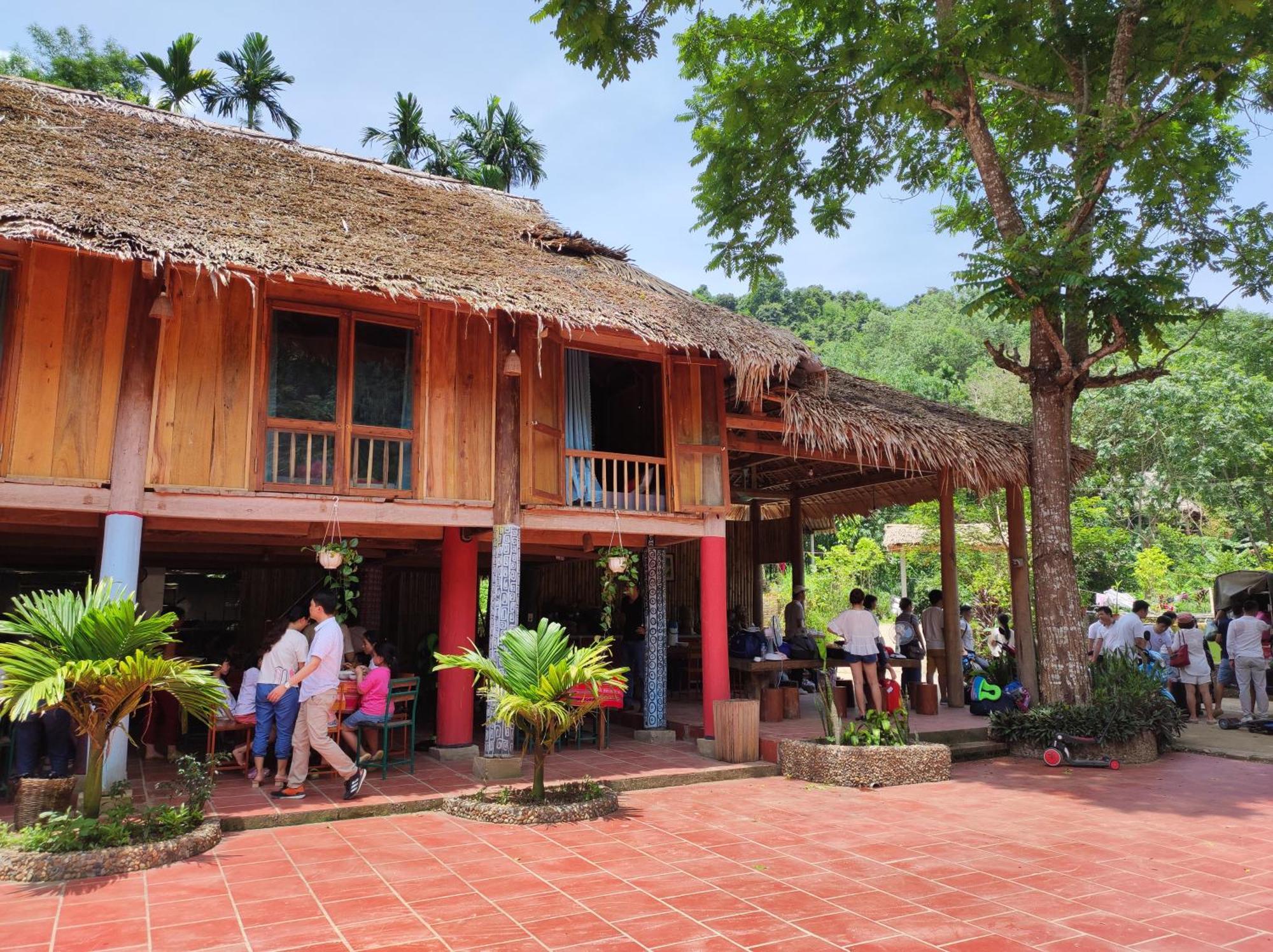 Lepont Mu Waterfall Bungalow Hòa Bình 外观 照片